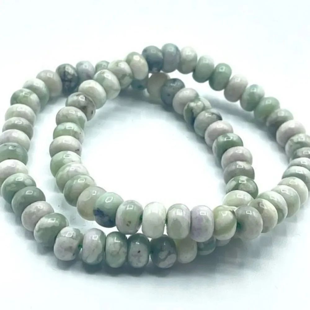 Green lucky jade beaded stretch bracelet ONE NEW donut beads 7.5” money harmony